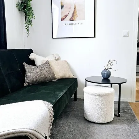 Apartment In Tromso, Located Between The Arctic Cathedral And The Cable Car With Ev Ch Station Tromso