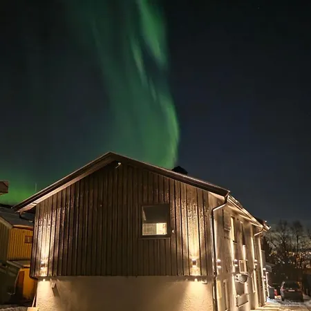 In Tromso, Located Between The Arctic Cathedral And The Cable Car Lejlighed
